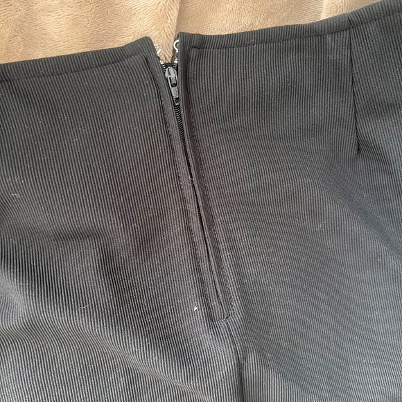 Glitter Hem Black Stretch Mini Skirt - Picture 8 of 12